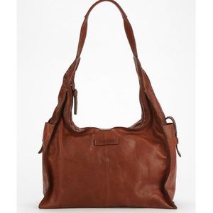 Frye Hobo Bag Whiskey Colour. Beautiful Classic Boho Bag in Excellent Condition